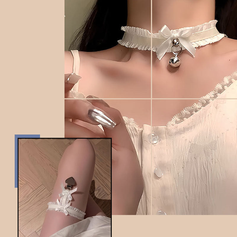 Collars with chains in various styles