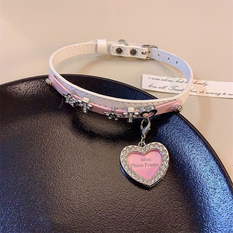 Two-color star heart collar