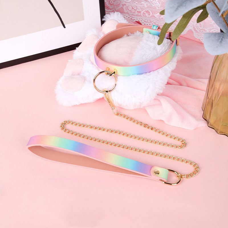 Collars with chains in various styles
