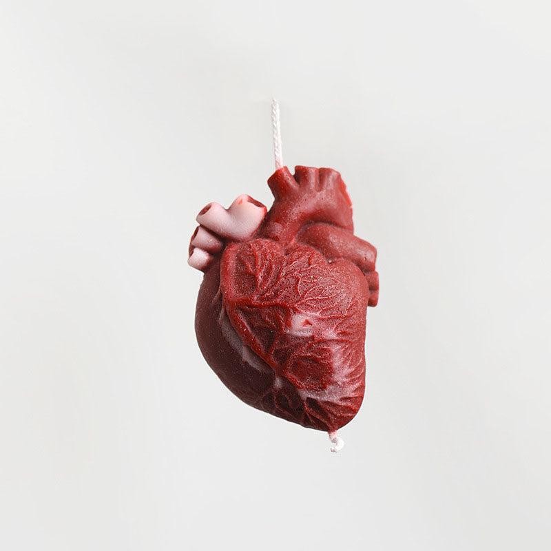 Simulation heart-shaped low-temperature candle
