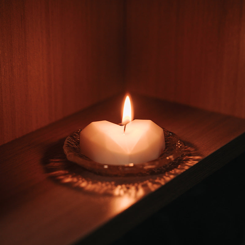 Diamond love low temperature candle