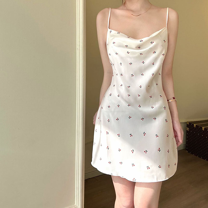 Summer suspender thin nightgown