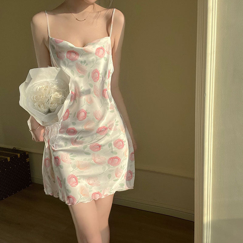 Summer suspender thin nightgown