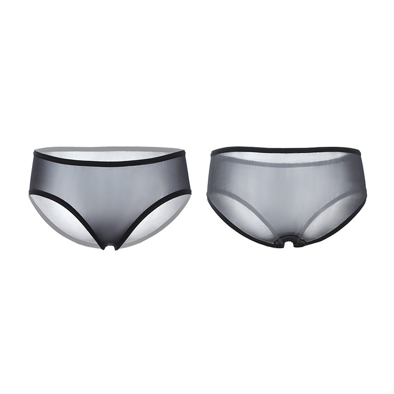 Seamless shiny panties