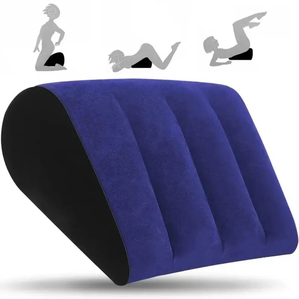 Portable inflatable triangle pillow